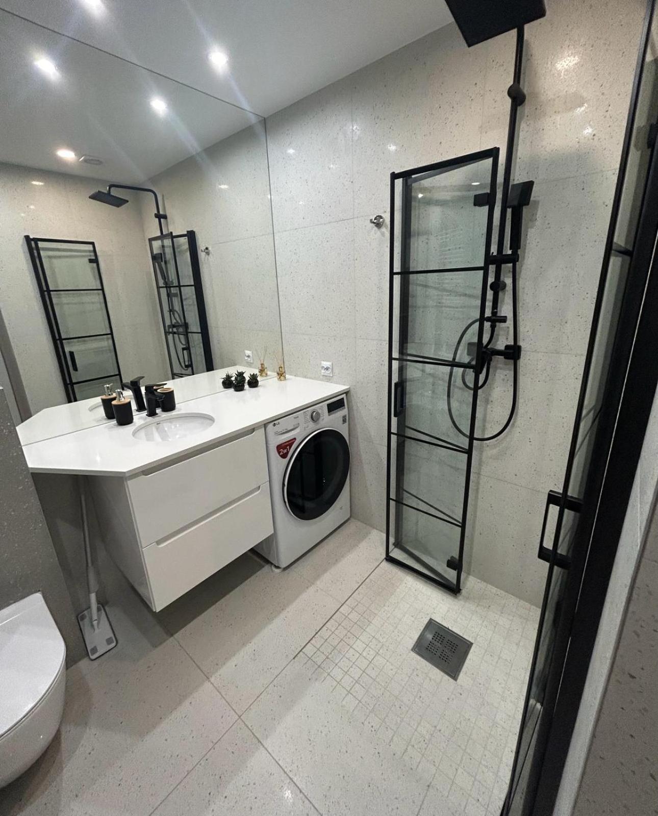 Apartment Targowa L11 Lublin Kültér fotó